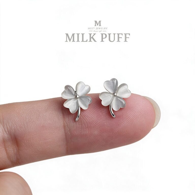 MEET💕ต่างหูเงิน Milk Puff ต่างหูเพชร ต่างหูเก๋ๆ ต่างหูแฟชั่