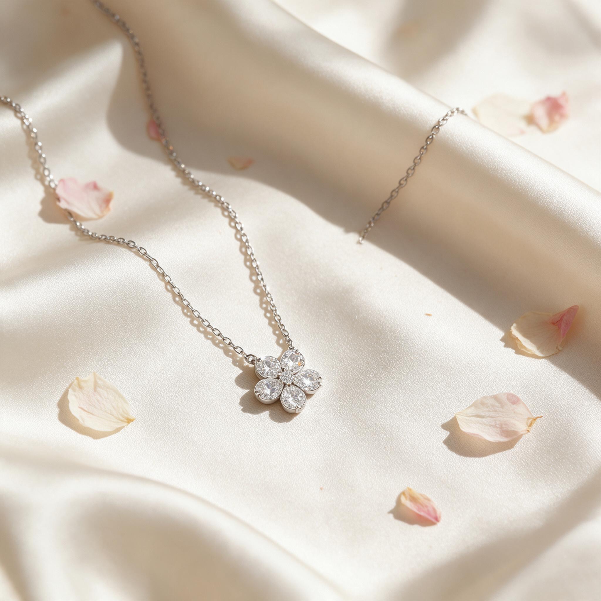 MEET💕พร้อมส่ง แฟชั่นสุดชิค สร้อยคอเงินแท้ Sakura สร้อยคอหัว - สไตล์ลิ่ง