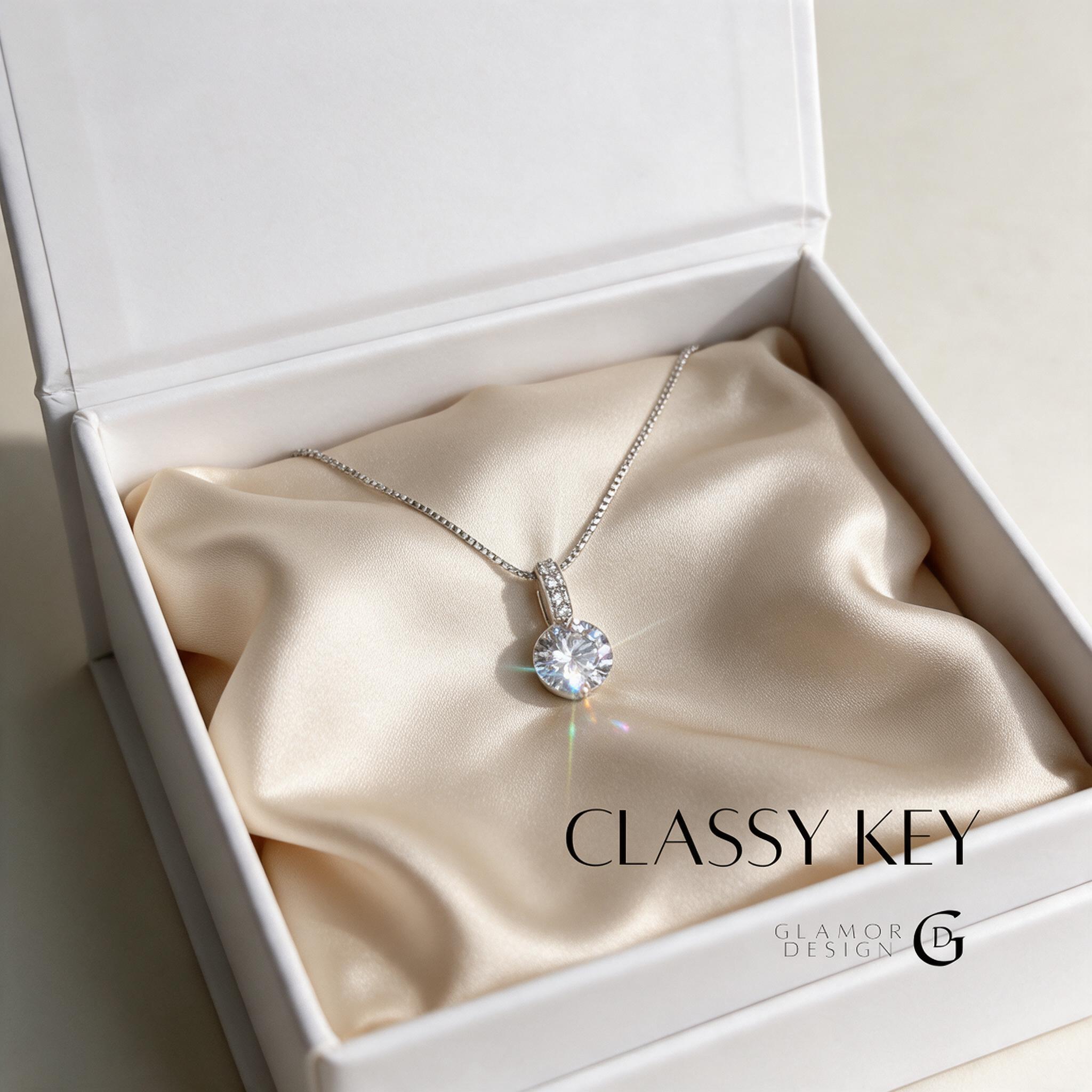 GLAMOR✨สร้อยคอเงิน Classy Key สร้อยคอเงินแท้925 จี้เพชร สไตล - กล่องของขวัญ