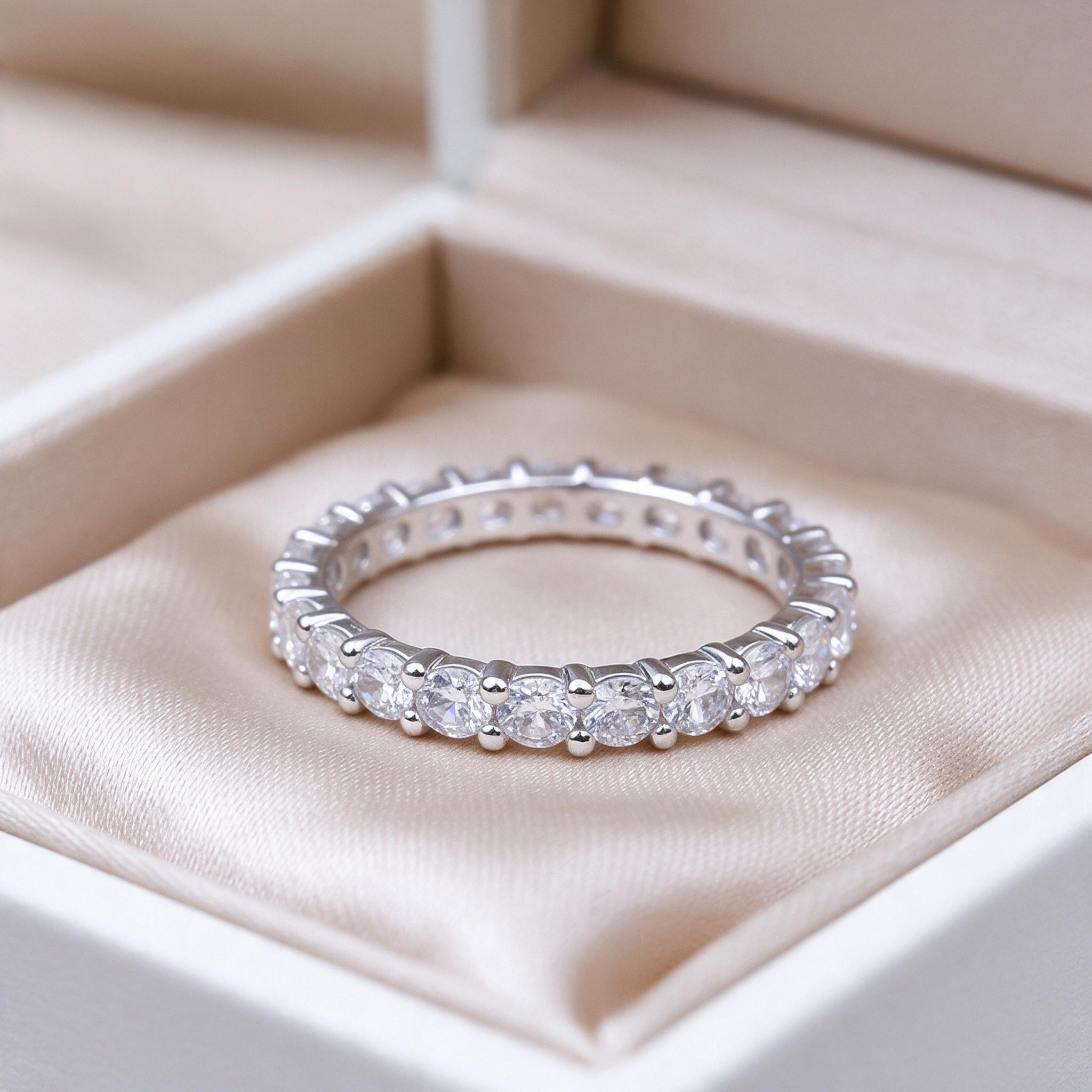 Madduckjewels RG1428 แหวนเงินแท้ 925 CZ / โมอิส (Moissanite) - กล่องของขวัญ